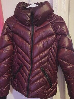 Guess Women's Burgundy Quilted Puffer Jacket